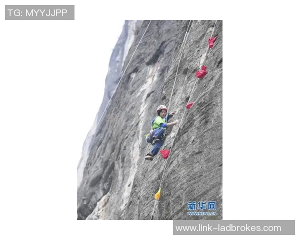 西安攀岩队与杭州攀岩队技术对比分析赛后复盘探讨